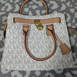 2/90$ Michael Kors Cream and Tan Satchel